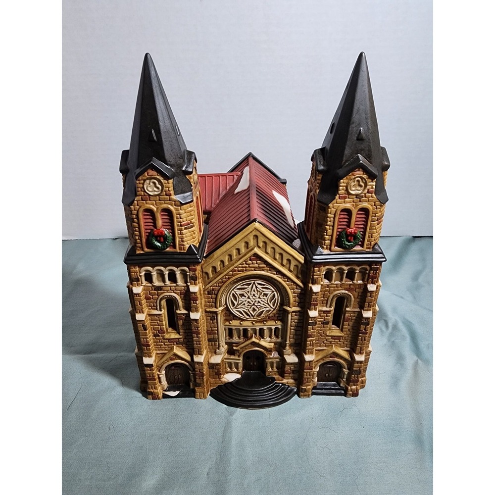 O'Well Heartland‎ Valley Christmas Village Cathedral Limited Edition Porcelain